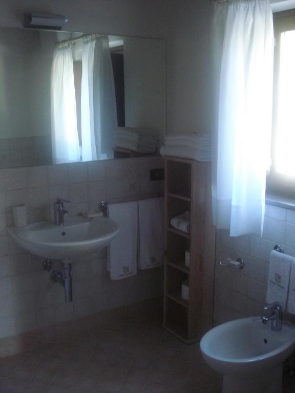Dimora Di Collio Bed and Breakfast San Severino Marche Δωμάτιο φωτογραφία