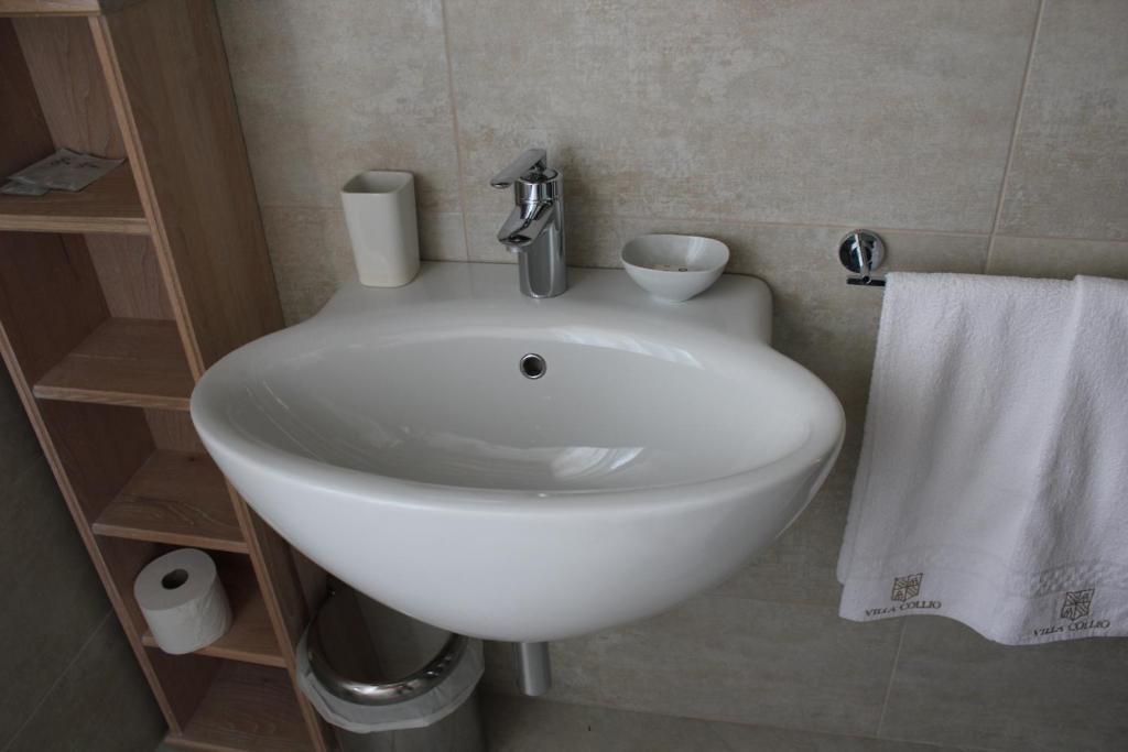 Dimora Di Collio Bed and Breakfast San Severino Marche Δωμάτιο φωτογραφία